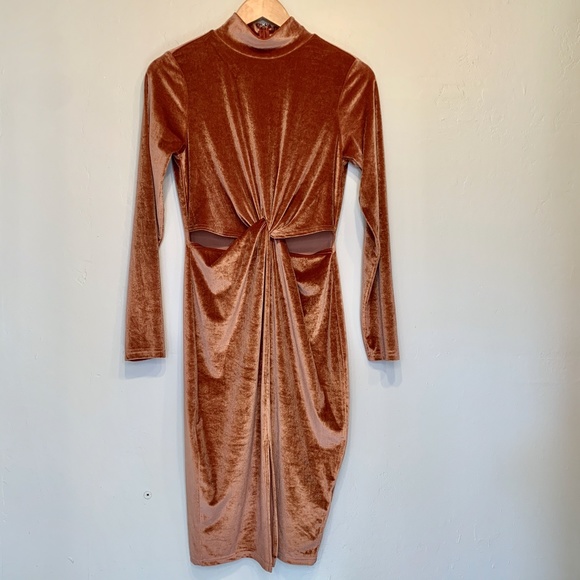 MINKPINK NWT Peach Canyon Velvet Mini Twist Dress - Picture 3 of 8